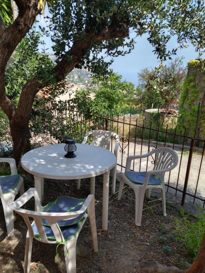 Apartmán La Quiete Ospedaletti Exteriér fotografie